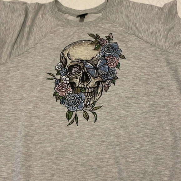 Embellished Skull French Terry Sweatshirt - Picture 5 of 9